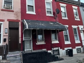 Building Photo - 2445 N Bancroft St