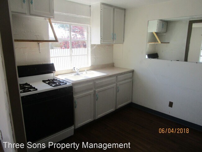 Building Photo - 1 br, 1 bath House - 1348 San Lorenzo NW