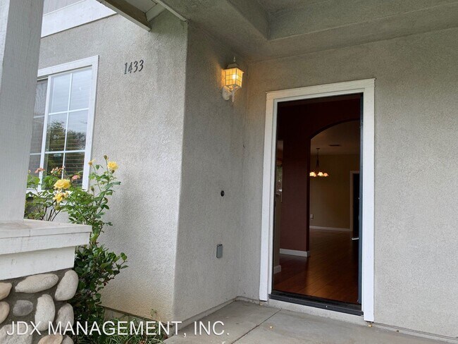 Building Photo - 3 br, 2.5 bath House - 1433 FILMORE PLACE