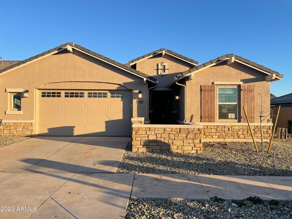 16562 W Questa Dr, Surprise, AZ 85387 House Rental in Surprise, AZ