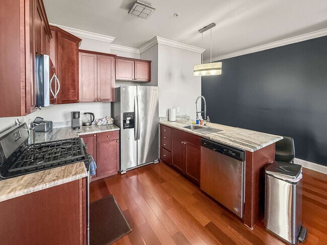 Building Photo - 1401 N 5th St