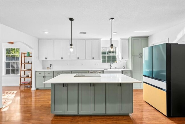Building Photo - 505 Mairo St