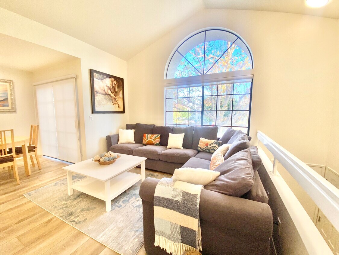 1261 Franciscan Ct Unit 8, Carpinteria, CA 93013 Condo for Rent in