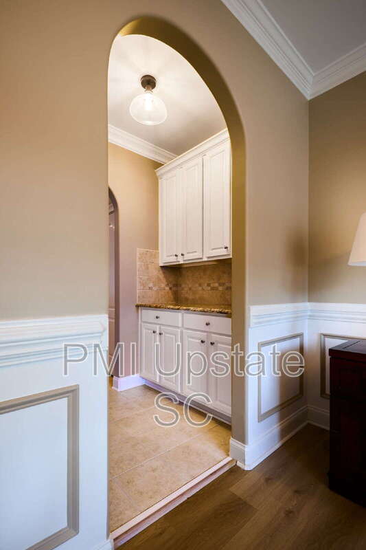 Foto del edificio - 120 Haddington Ln