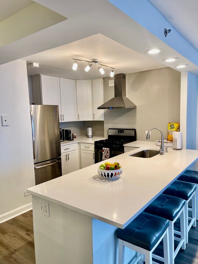 kitchen - 620 Peachtree St NE