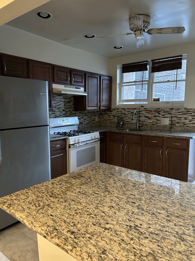 Photo - 2434 S 11th St House