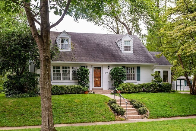 Building Photo - MUST SEE! Cozy Corner Cape in Chevy Chase is Move-in Ready!