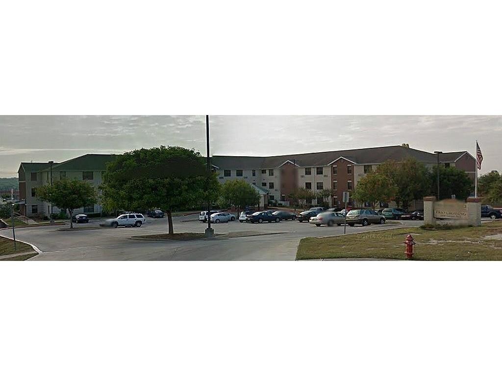Primary Photo - 3500 Camino Real