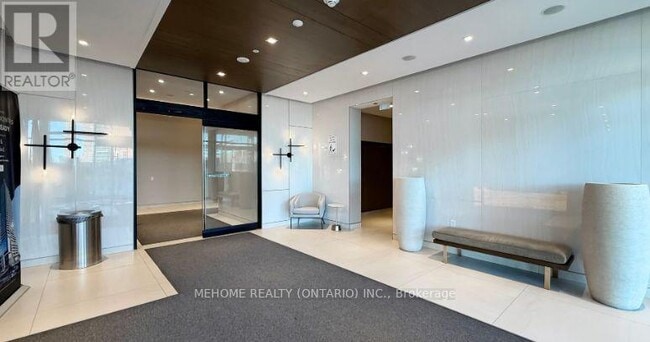 Building Photo - 7 Golden Lion Heights
