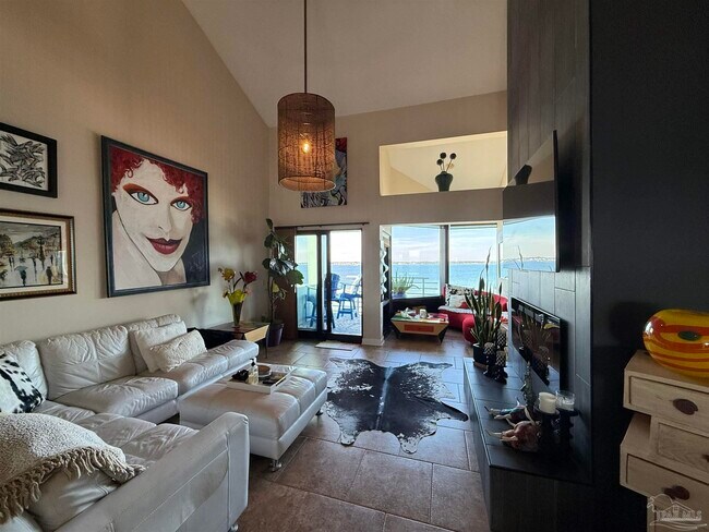 Foto del edificio - 1390 Fort Pickens Rd