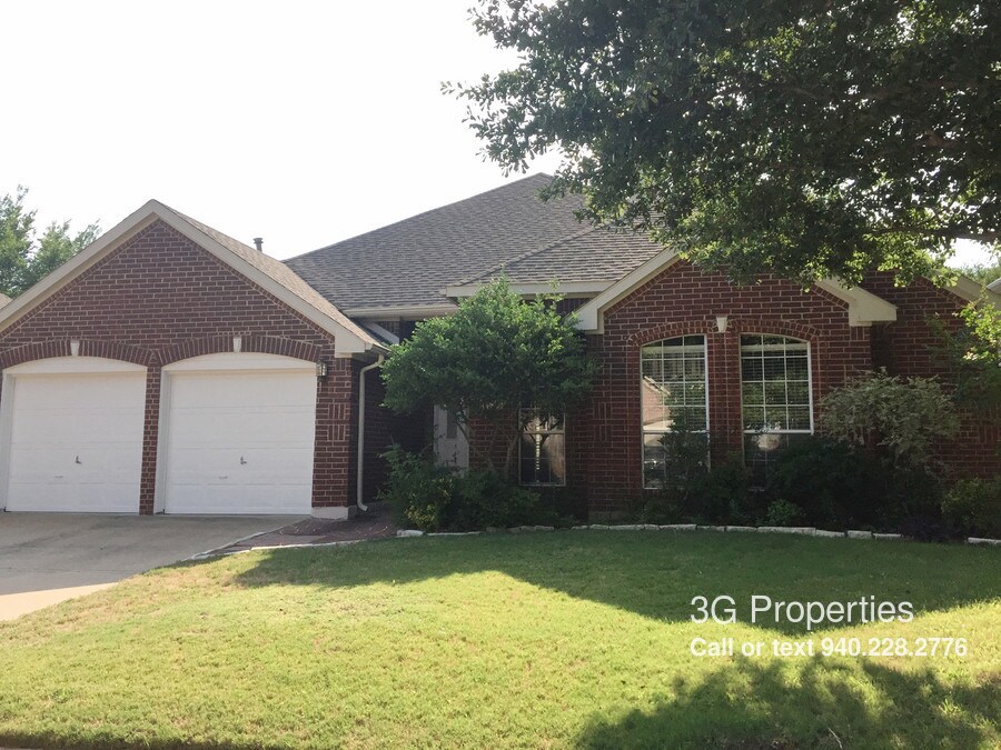 Foto principal - 2109 Gisbourne Dr