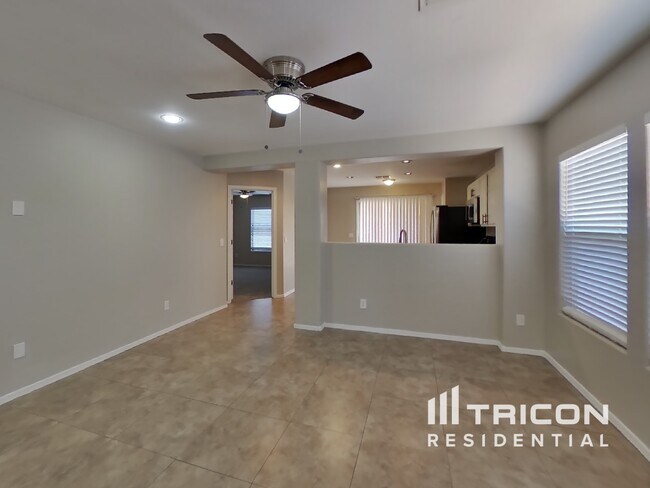 Foto del edificio - 18358 N Betty Ct