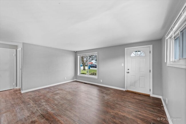 Foto del edificio - 4570 W 88th Pl