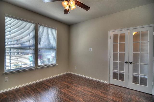 Foto del edificio - 10351 Cedar Lake Dr