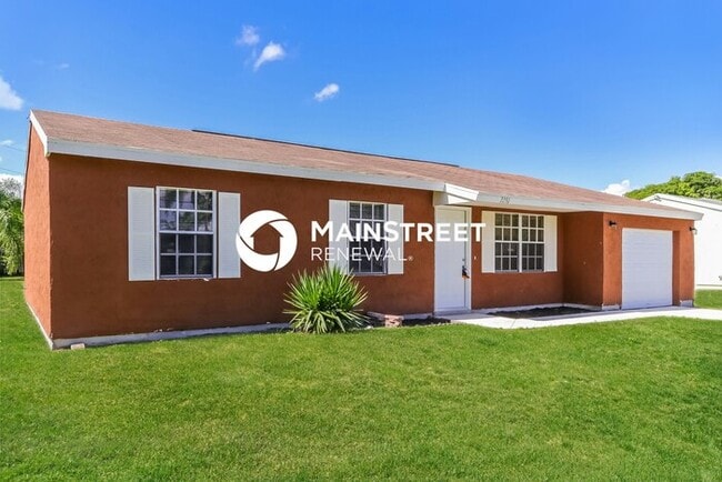 Foto del edificio - 3 Bedroom Pet-Friendly Home in Port St Luc...