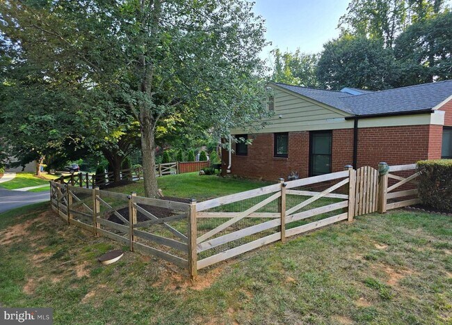 Building Photo - 3805 Nalls Rd