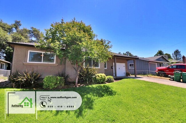 Building Photo - 1411 Jeffries Ave - Water/Trash/Landscapin...