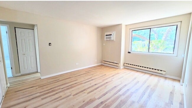Building Photo - 160 Dunteman Dr