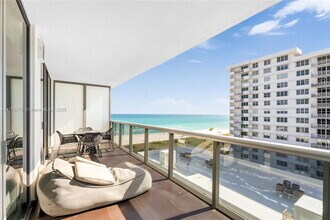 Building Photo - 5875 Collins Ave