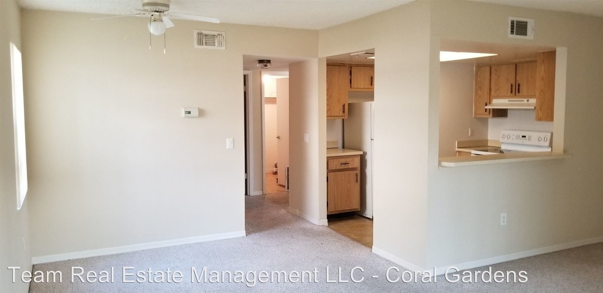 Primary Photo - 1 br, 1 bath Apartment - 1056 Mollie Lane