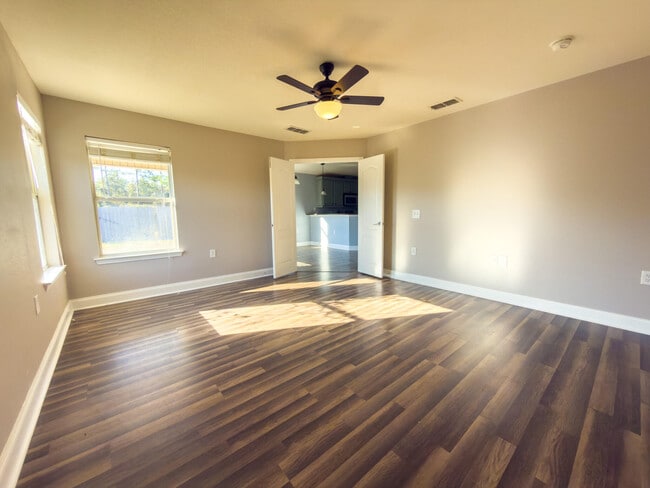 Building Photo - 7971 Herzog Ct