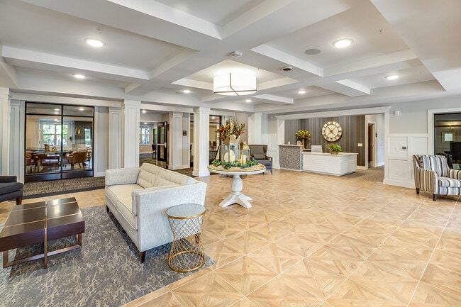 Building Photo - Frost English Silver 55+