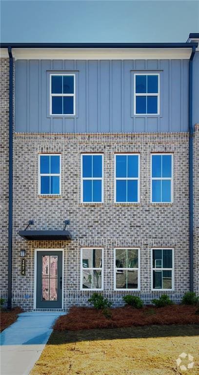 Building Photo - 2676 Whistler Wy NE