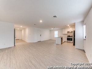 Building Photo - 2814 Charpak Dr