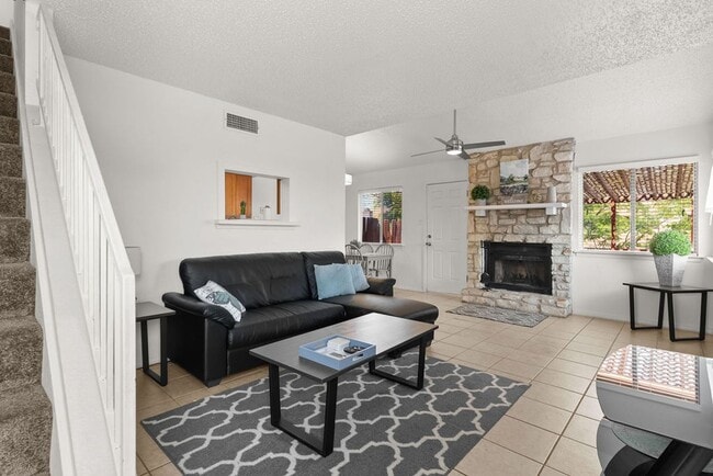 Building Photo - 1105 Wales Dr