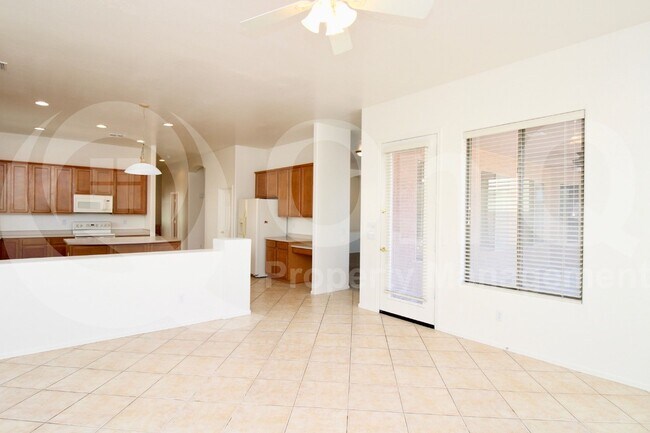 Foto del edificio - 2618 W Minton St