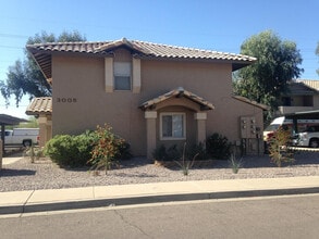 Building Photo - 3005 E Cicero St