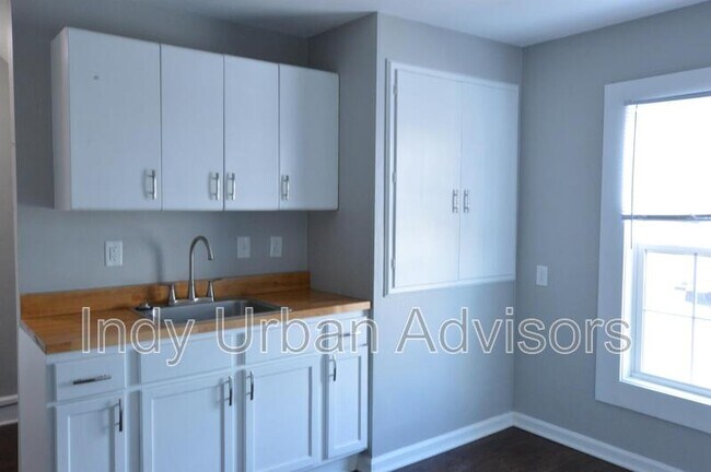 Foto del edificio - 524 1/2 E Raymond St.