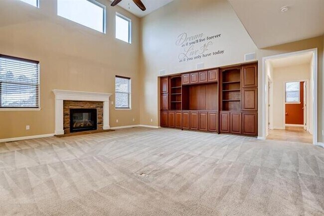 Foto del edificio - 781 Dublin Pl, Castle Rock, CO, 80104