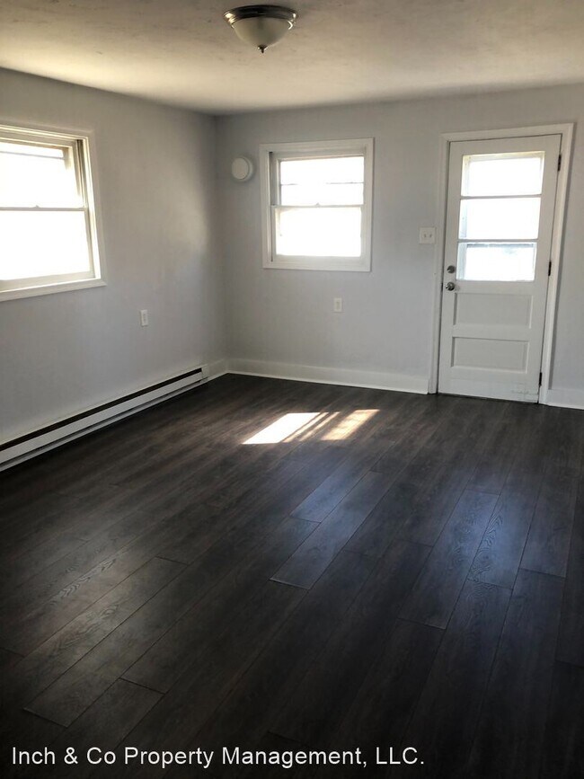 Foto del edificio - 3 br, 1 bath House - 3465 Deininger Rd. - ...