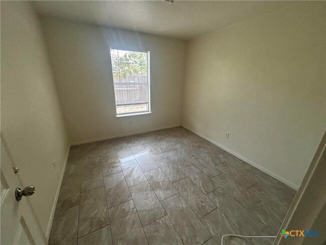 Foto del edificio - 204 Castellon Ct