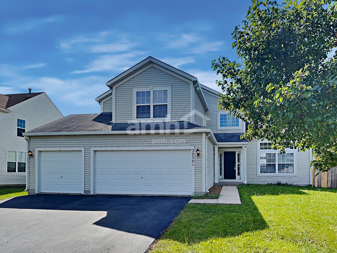 20501 Kingsbrook Drive House Rental in Crest Hill, IL