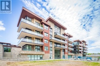 Building Photo - 1575-1575 Lakeshore Rd W