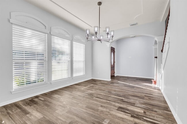 Foto del edificio - 8507 Forest Arbor Ct