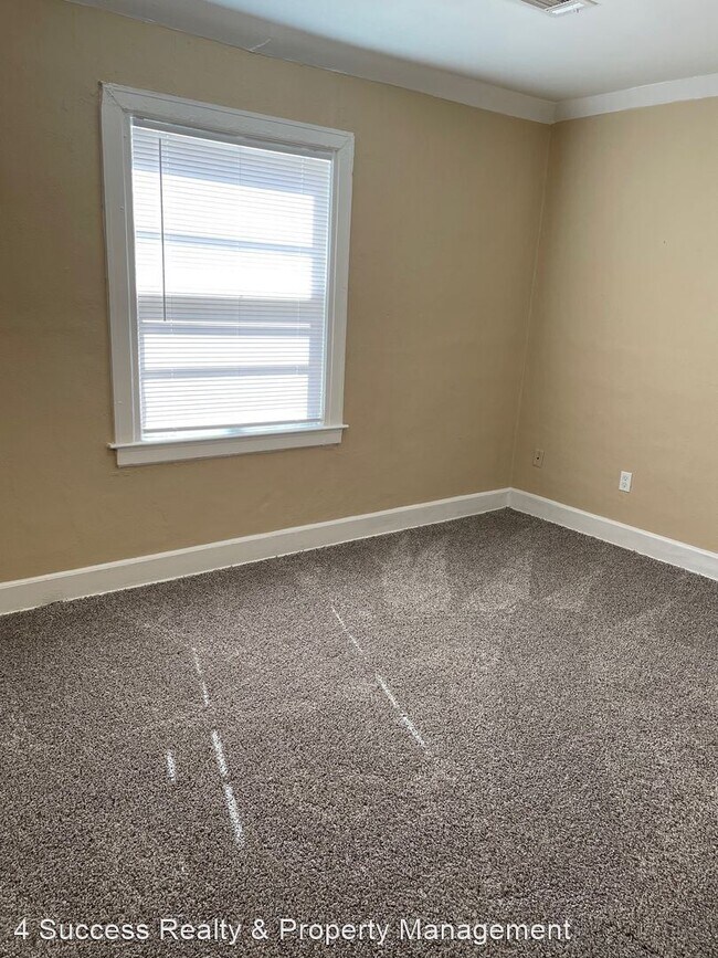 Foto del edificio - 2 br, 1 bath House - 2954 Carrington