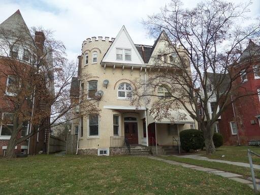 Exterior - 929 West Main Street