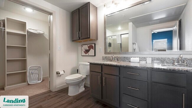 Building Photo - 2825 Main St