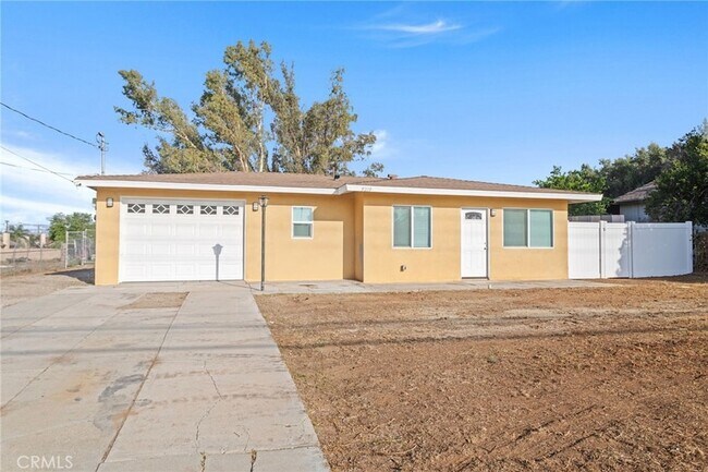 Building Photo - 9219 Colorado Ave