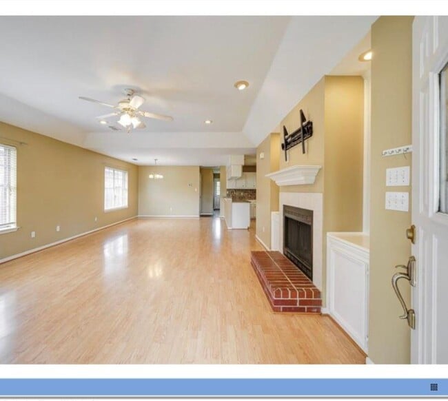 Building Photo - 7075 Gentle Breeze Dr