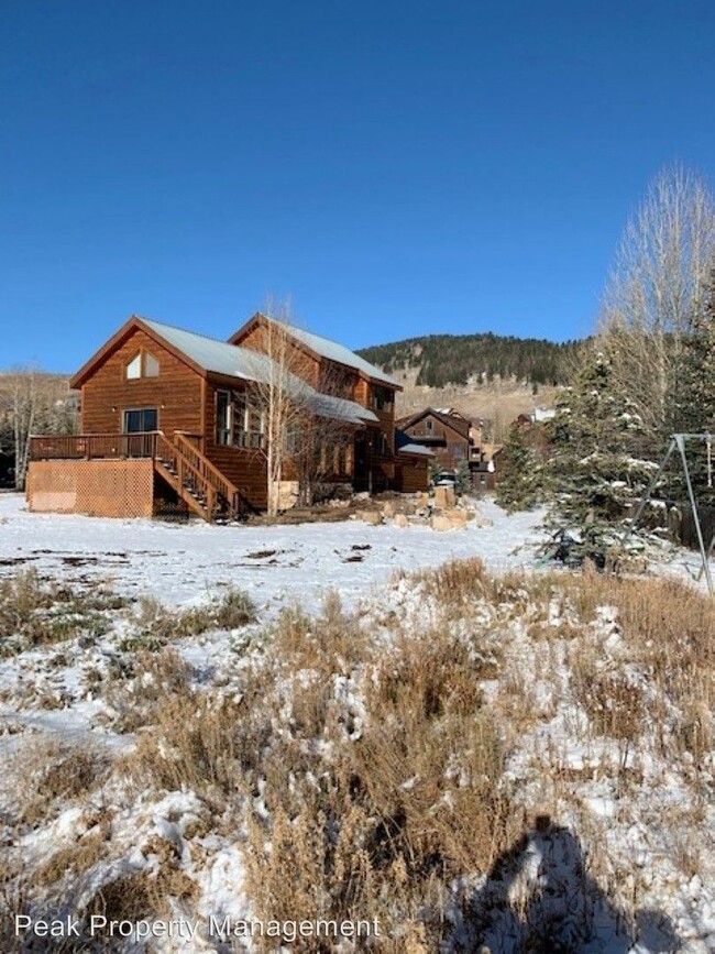 Building Photo - 5 br, 3 bath House - 366 Haverly Street