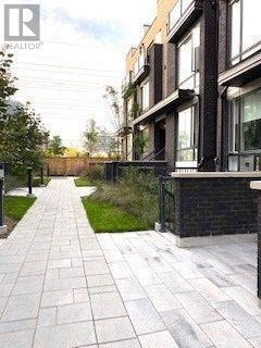 Building Photo - 34 Fieldway Rd