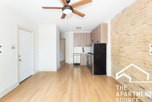 Foto del edificio - 4602 N Winchester Ave