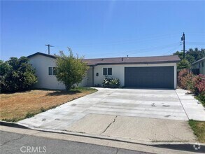 Building Photo - 2314 Felicia Ave