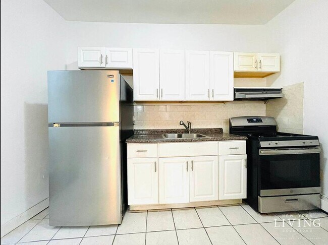 Foto del edificio - 506 Van Siclen Ave