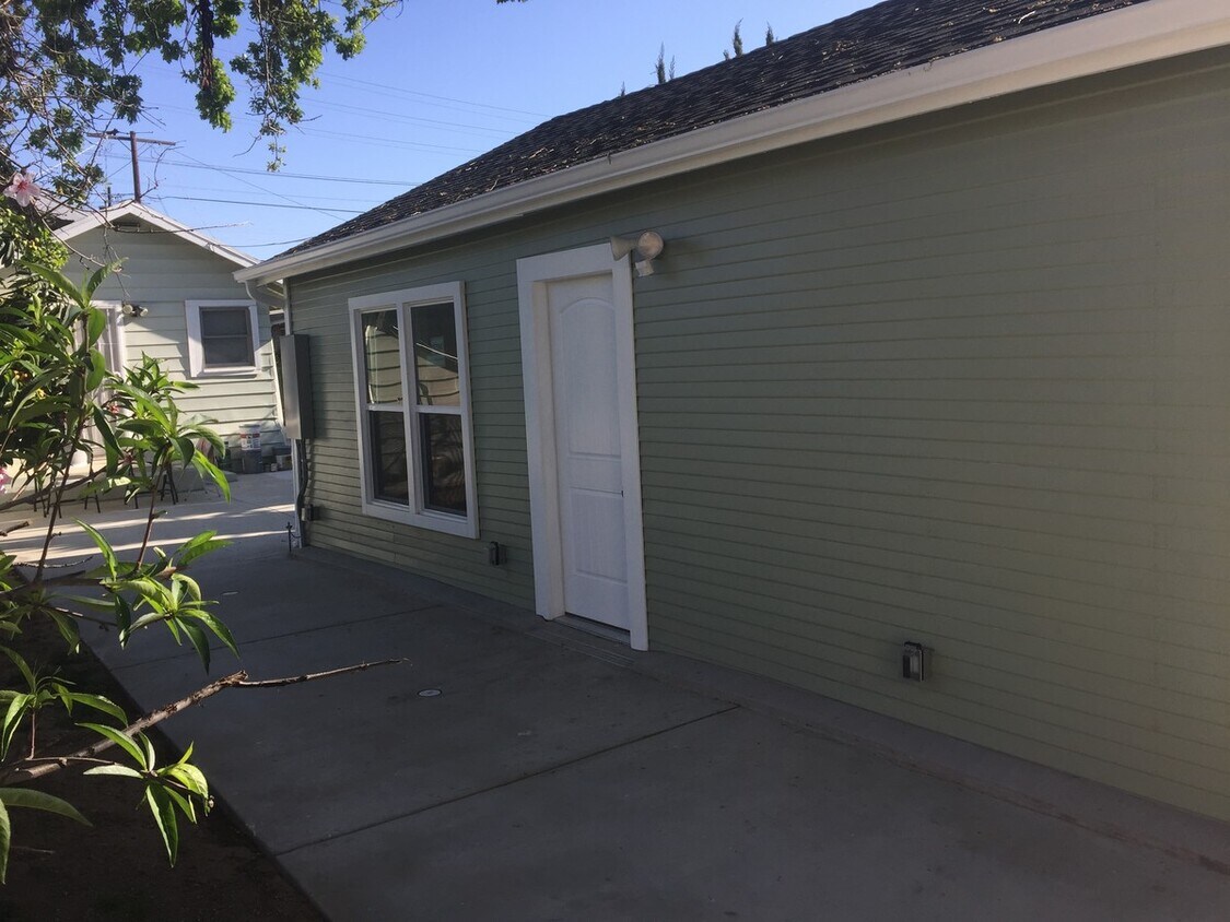 Foto principal - 6011 Piedmont Ave