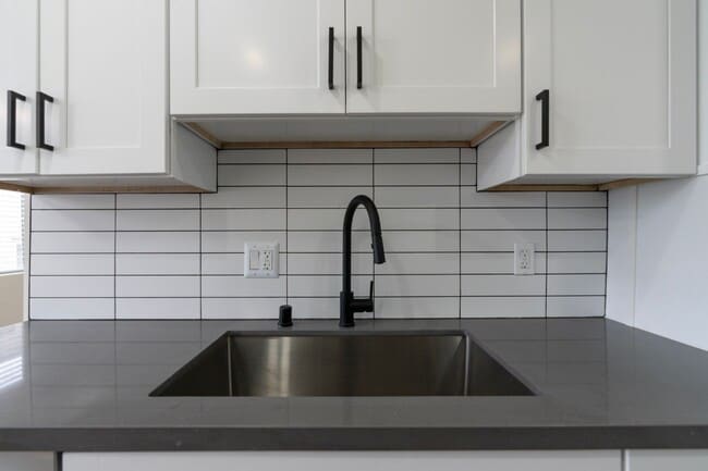 Foto del interior - 212 S Arnaz Dr
